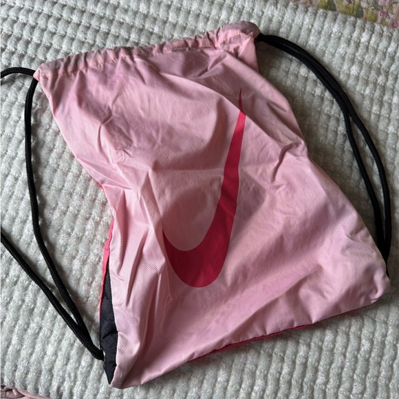 Nike Drawstring Bagback - Picture 2 of 4
